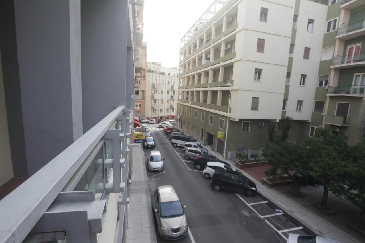 B&B Cagliari City Buitenkant foto