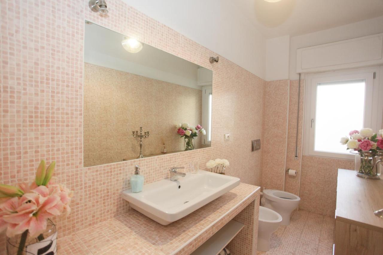 B&B Cagliari City Buitenkant foto